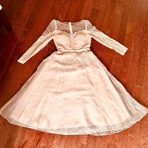 Elegant Sheer beading Long Sleeve midi Dress